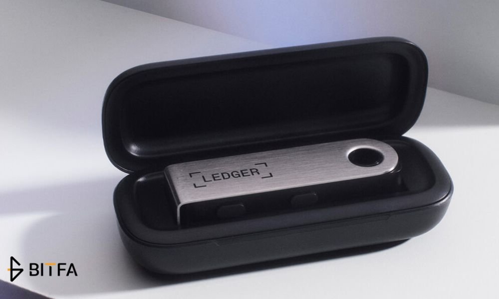 لجر نانو اس&zwnj; پلاس (Ledger Nano S Plus)